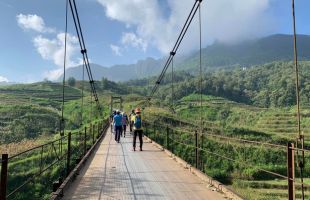 Salay & Mount Popa full day tour